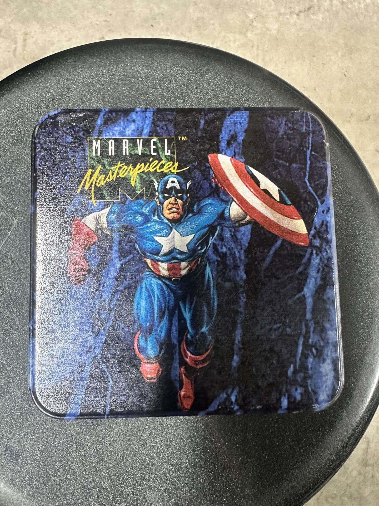 Marvel Masterpieces 1993 Captain America Sealed Tin Limited Edition Series      (#24,125 of 35,000)