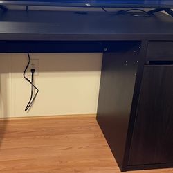 IKEA DESK & OFFICE CHAIR