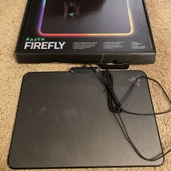Razer Firefly RGB Gaming Mousepad