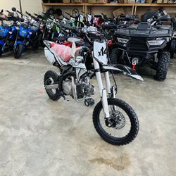 X14 APOLLO RFZ 125CC Dirt Bike Semi Automatic 4 Stroke Motorcycle 