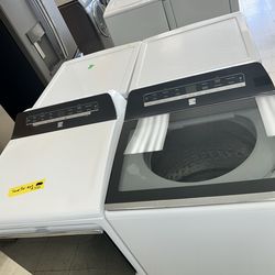Kenmore top load washer and electric dryer set like new condition on sale now