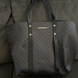 Steve Madden Shopper Bag.