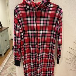 Betsy Johnson Pullover