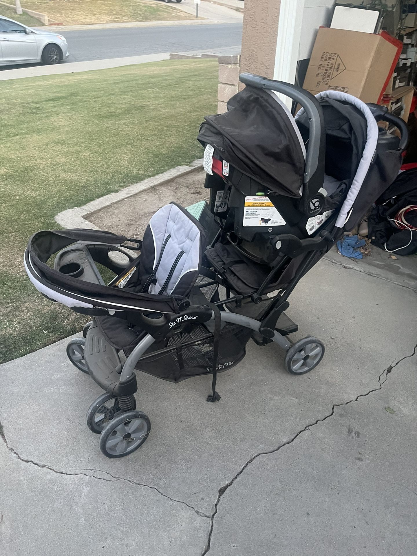 Sit N Stand Baby trend Double Stroller