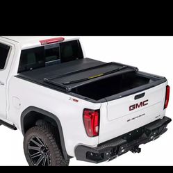 BRAND NEW - Dodge Ram 1500 GATOR SFX TRI-FOLD SOFT FOLDING TONNEAU COVER - 2009-2022