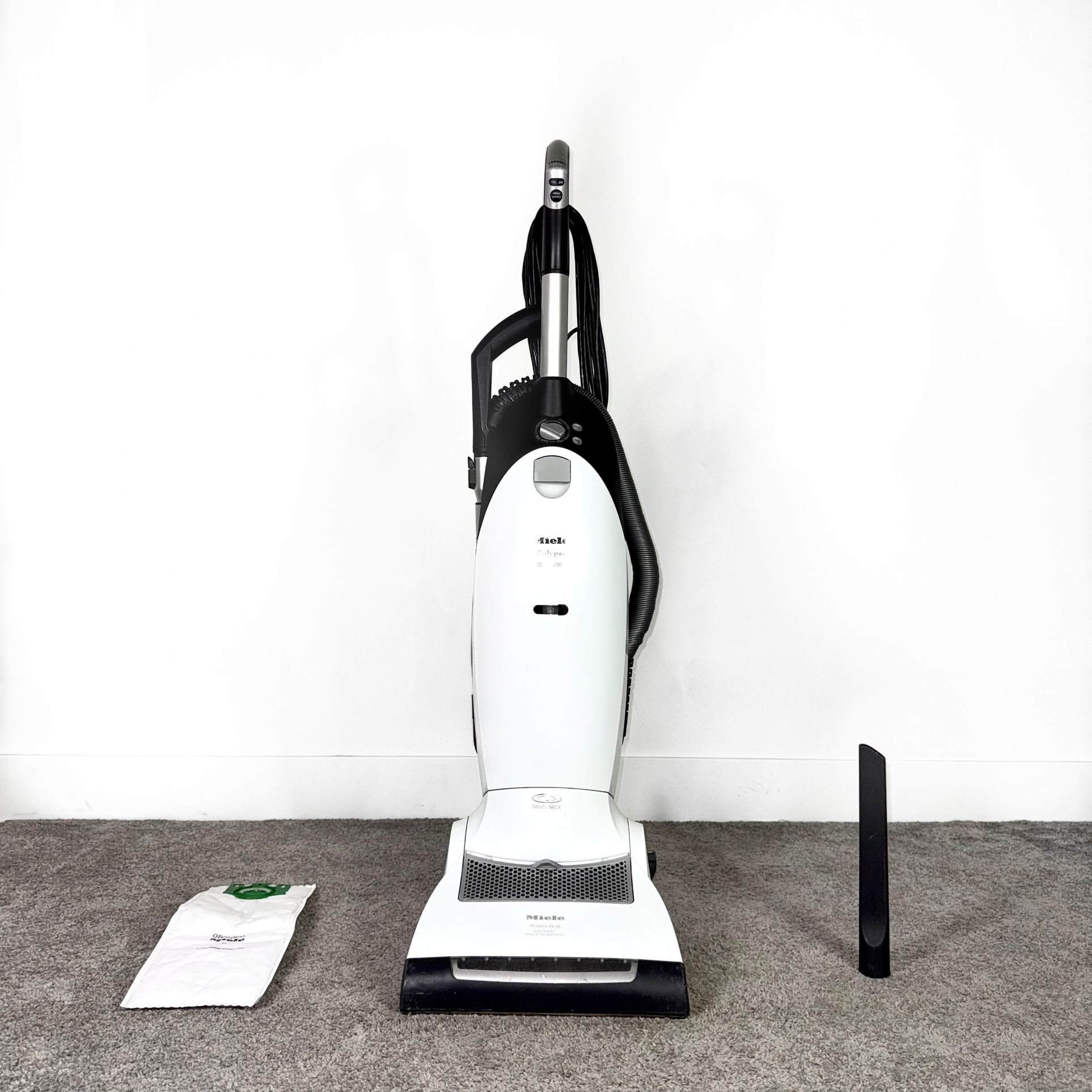 Miele Dynamic U1 Calypso Upright Vacuum Cleaner w/ attachments
