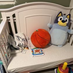 Baby Crib/toddler Bed 