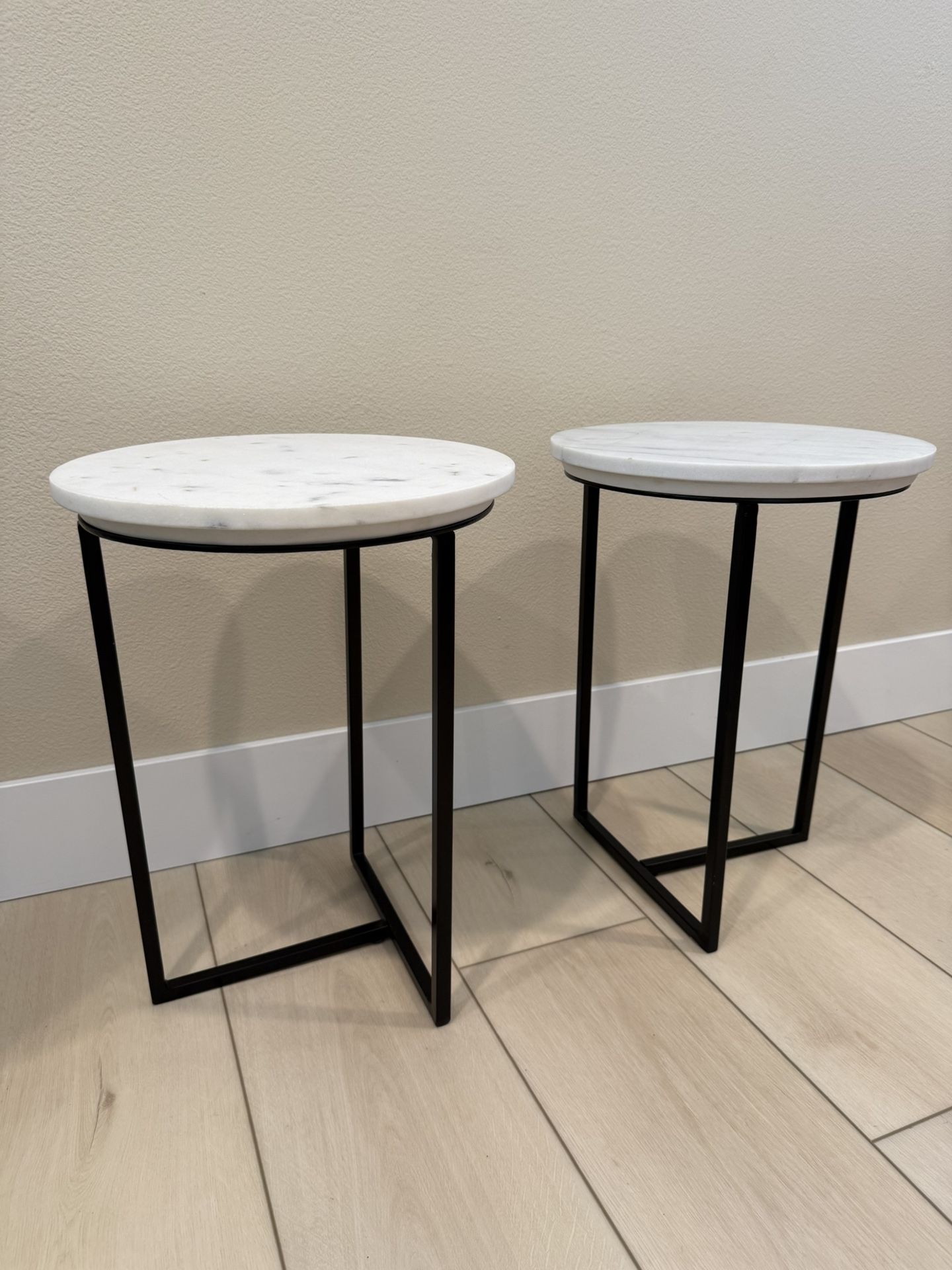 Round White Real Marble Stone Top End Side Table with Black Finished Legs