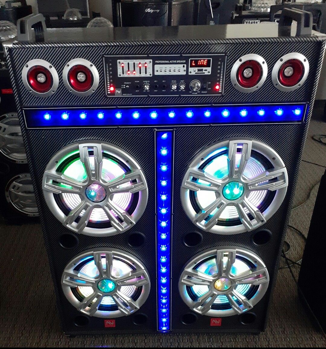 New 4x15 " Super Bluetooth speaker DJ Kareoke style comes with microphone and remote with lights brand new in box FM radio Thumb drive player