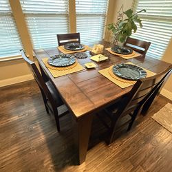 Wood Counter Hgt Table & 4 Chairs