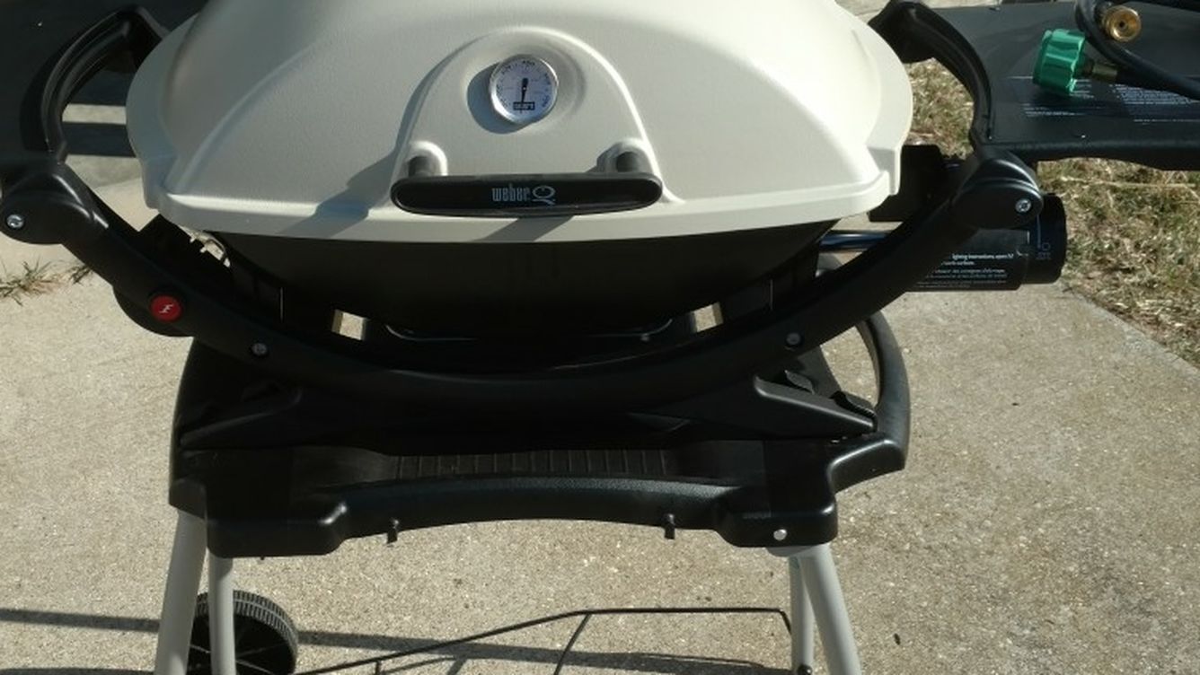 Weber Gas Grill Q200