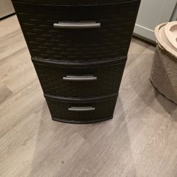 3 Drawer 