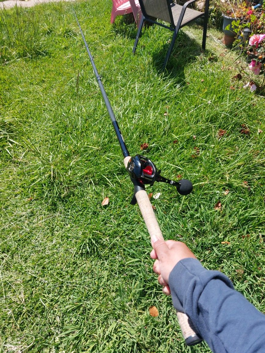 Baitcasting Fishing Rod Combo