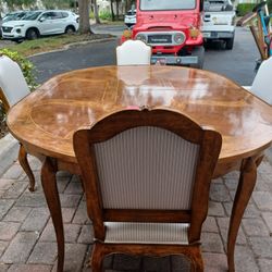 Beautiful Dining Set made of Pure  Oak!