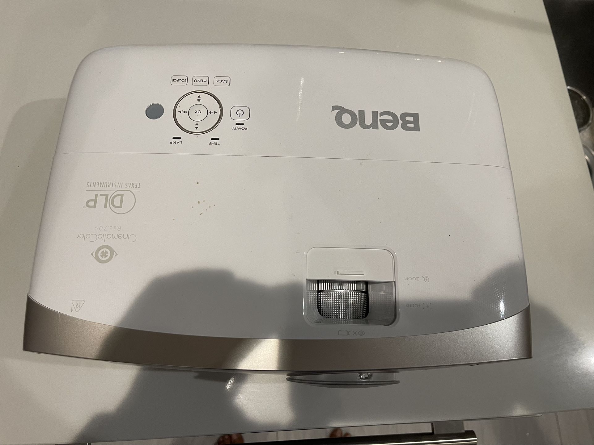 Ben Q Projector And Screen.