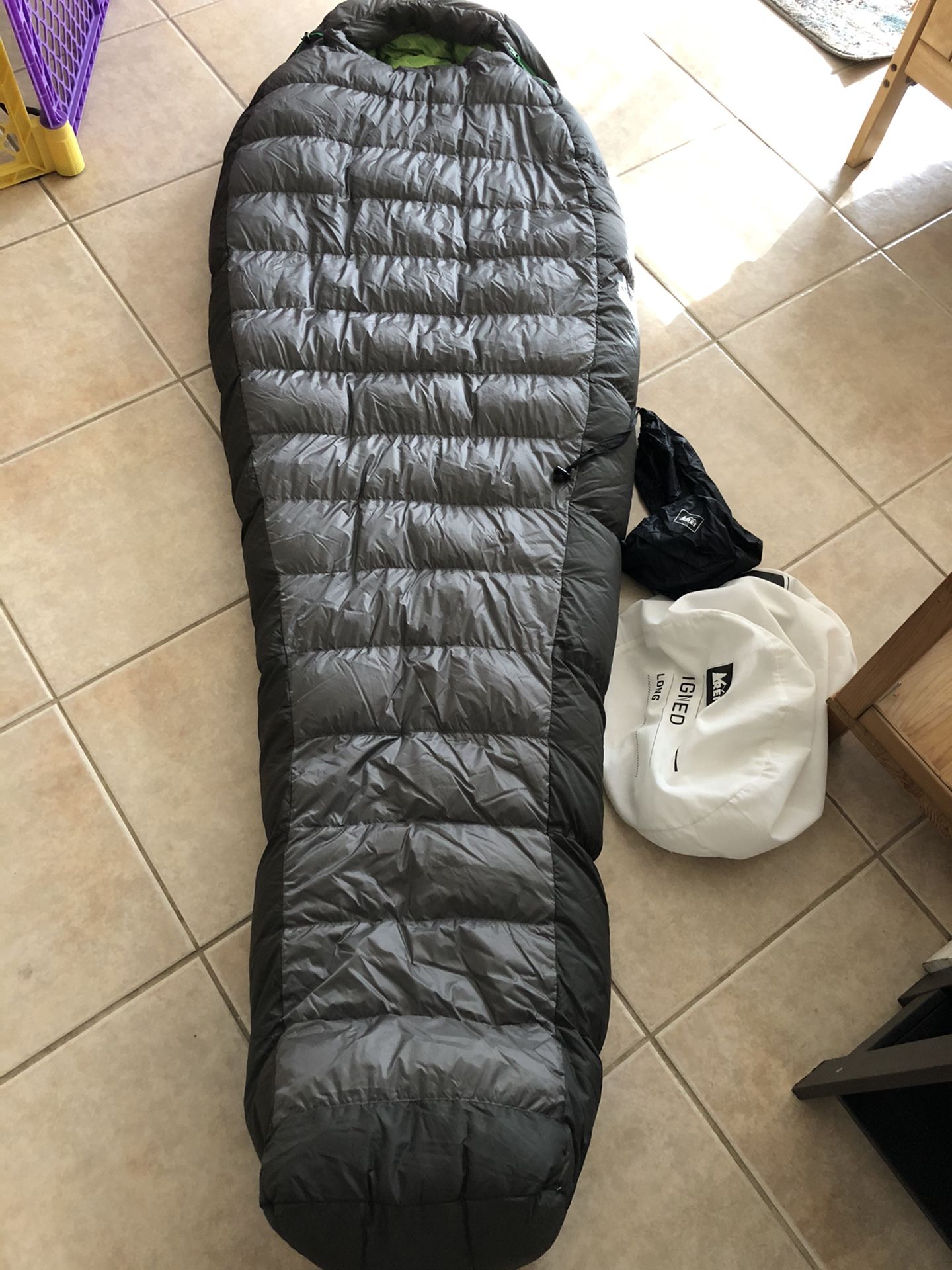 REI Igneous 25 degree down sleeping bag, long ,Marmot, The North Face