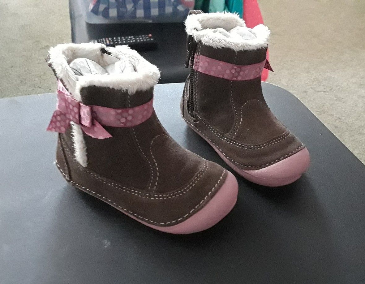 Baby / toddler girl Stride Rite Boots