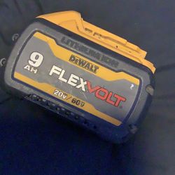 Dewalt 9AH Battery in good working condition big boy battery
