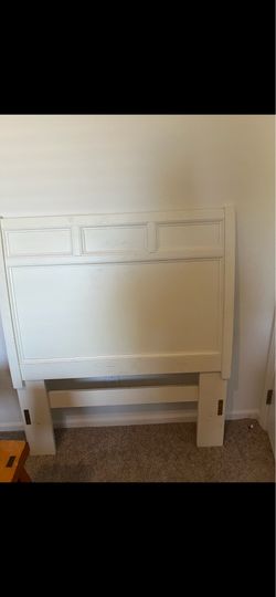 Twin size Bed set with headboard