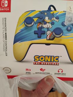 Sonic Blue and yellow controller