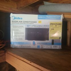 Midea air conditioner 8,000 BTU