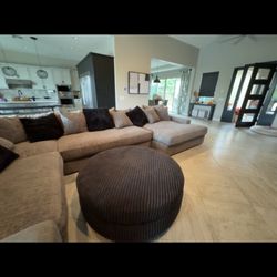 AMAZING  Potato Barn ottoman