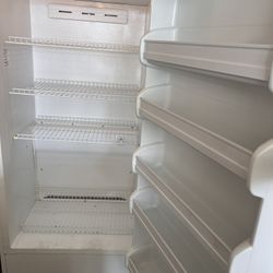 Frigidaire Freezer 