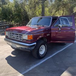 1988 Ford Bronco Eddie Bauer Edition 4x4