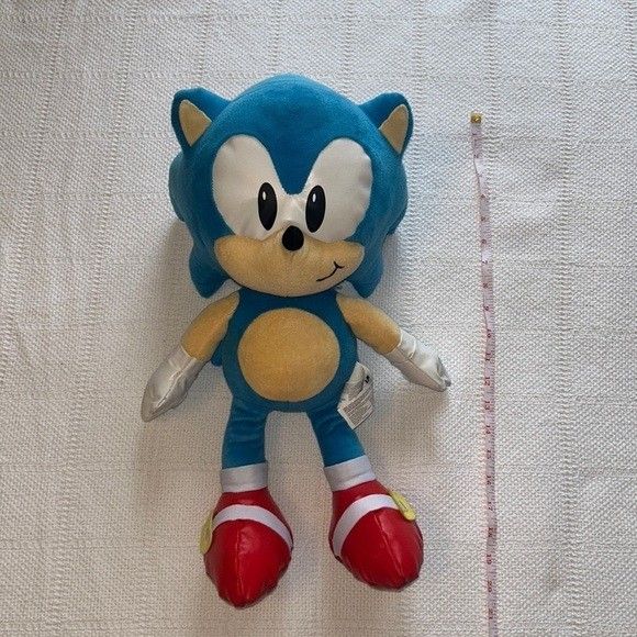 Sonic the Hedgehog Premium Plushie