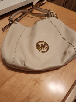 MK PURSE