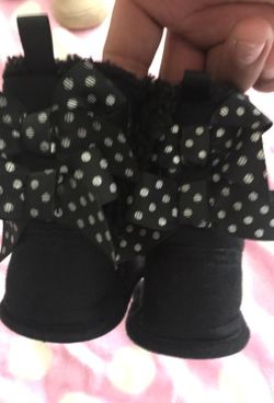 Baby girls boots size 2