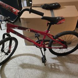 Huffy 20 in. Rock It Kids Bike for Boys Ages 5 and up, Child, Red