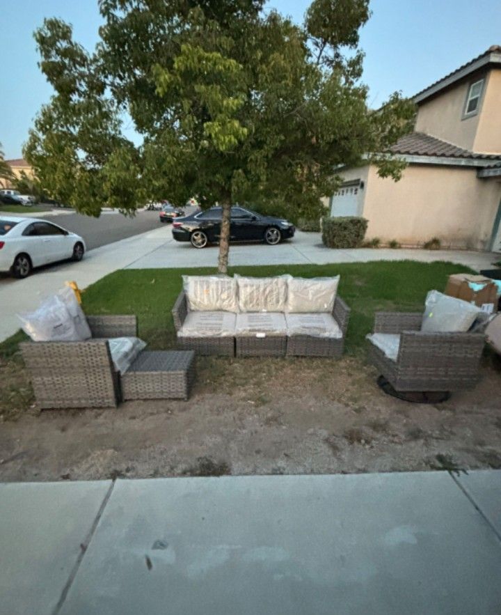 Top Quality Patio Furniture Set Brand New Patio Furniture 🆕🚎🛺🆕