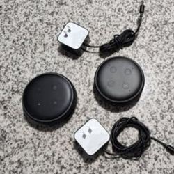 Amazon Smart Bundle - Blink Cameras, Video Doorbell, RGB Bulbs, Wall Plug, Echo Dots