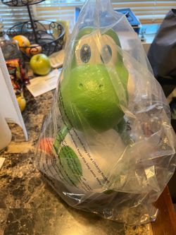 Yoshi popcorn Bucket