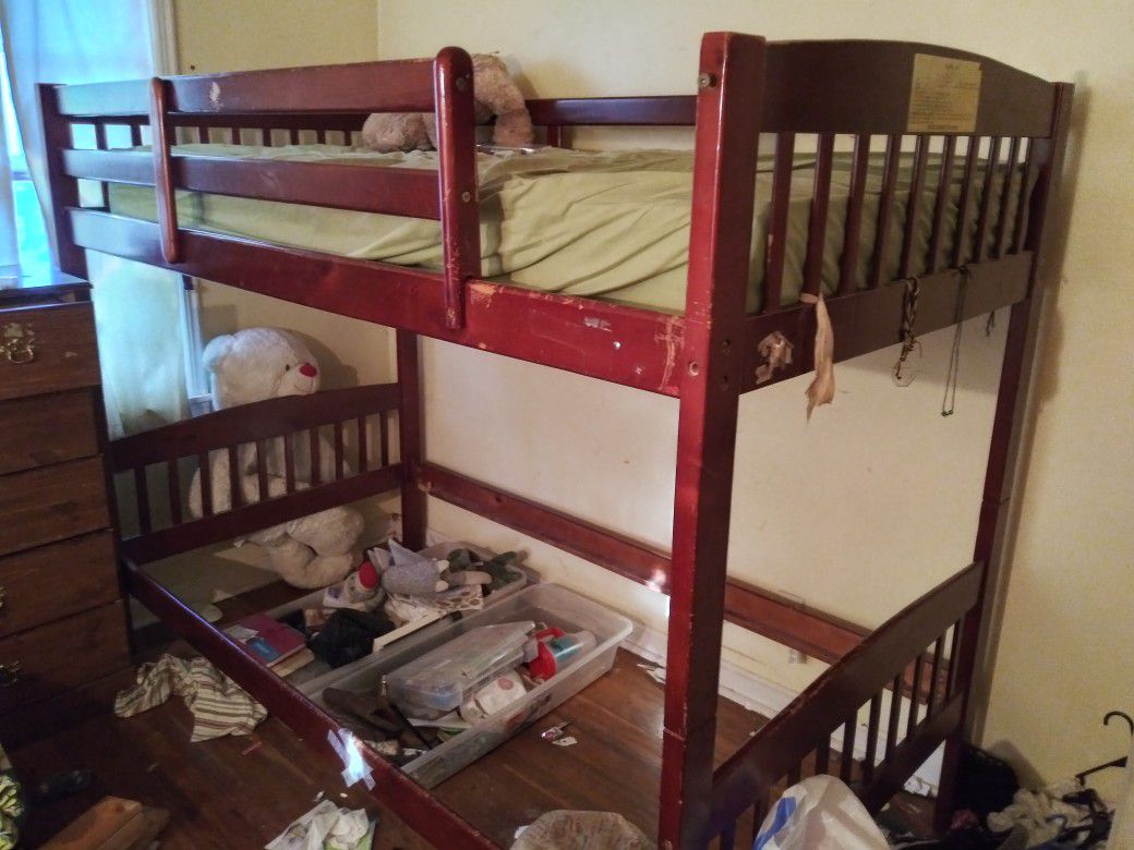 Bunk bed frame and support boards.