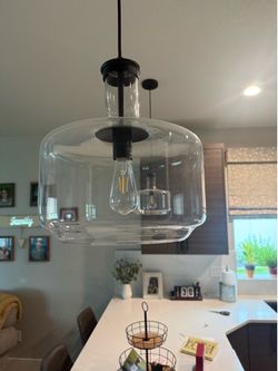 Pendant lights