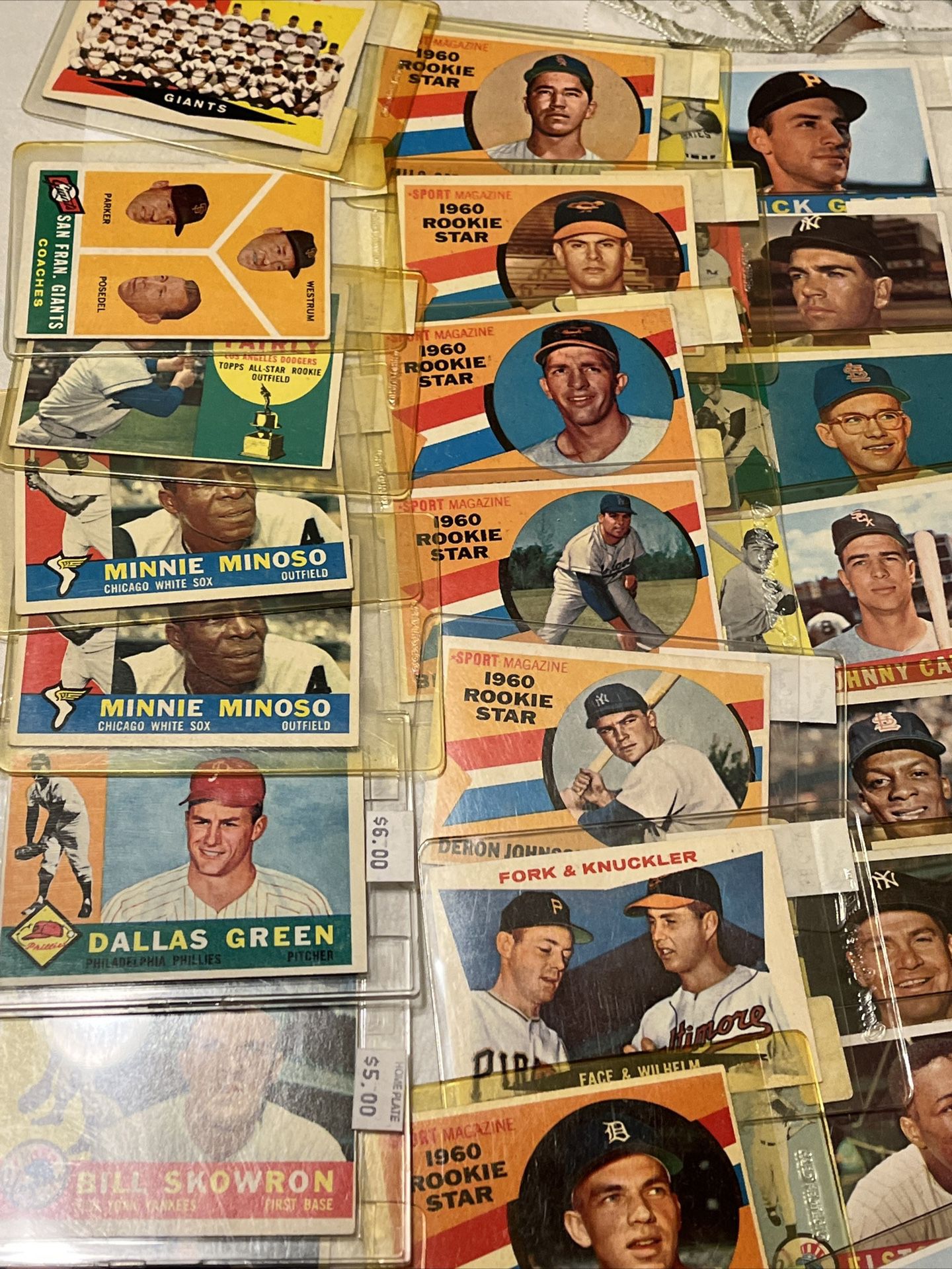 TOPPS 1960 BASEBALL 40 CARDS 