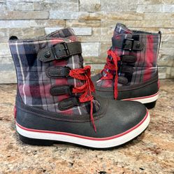 UGG Decatur Red & Black Plaid Lace Up Rubber Duck Winter Boots Shoes Sz 9 NEW