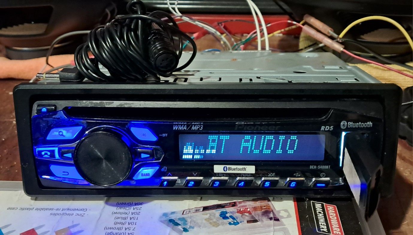 Pioneer DEH-5400BT Bluetooth Car Stereo