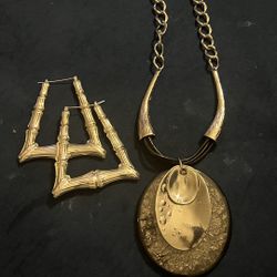 Silver Earrings & Necklace Set 