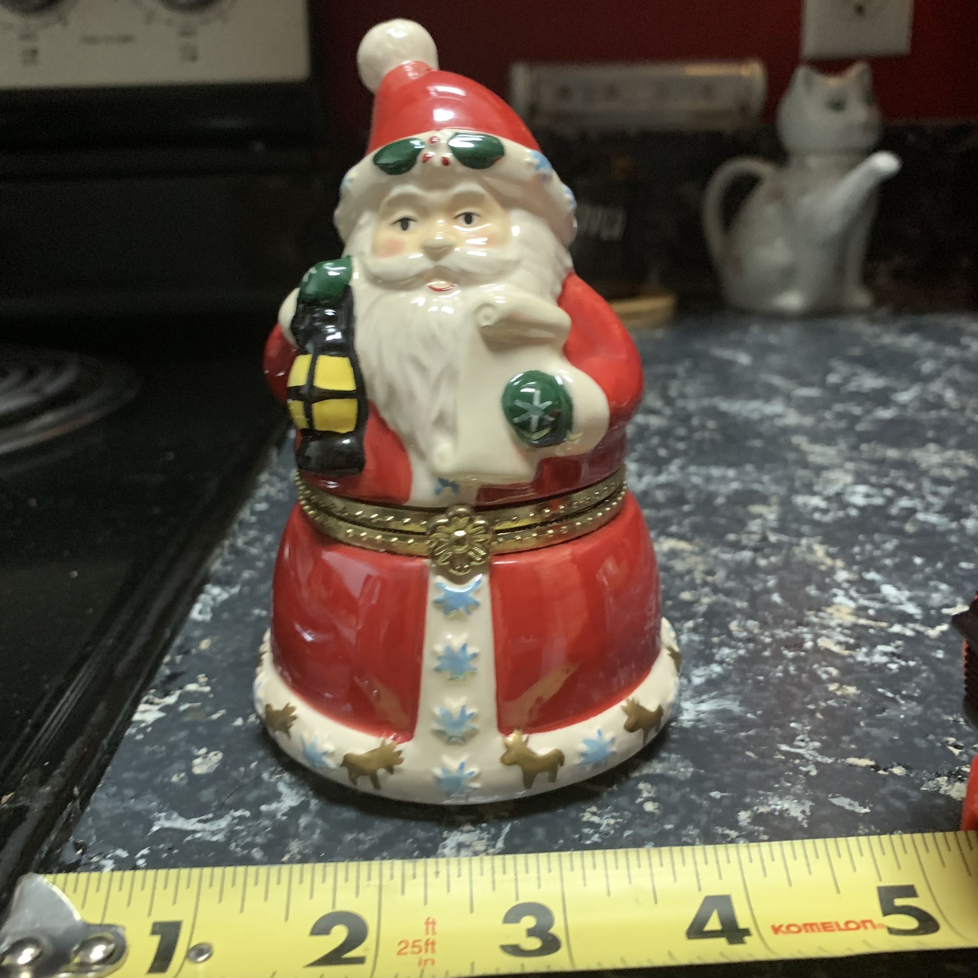 Vintage Christmas Santa Music Box Figurine 