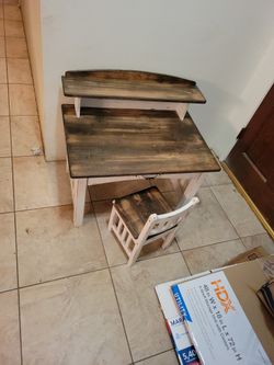 Desk With Chair