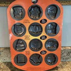 Wilton Halloween Cookie Pan Non-stick Pan With 12 Different Spooky Shapes- Brand New $20.00