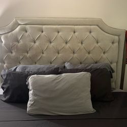 King Size Bedroom Set (mattress included)