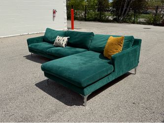 Sofa Company Emerald Green Velvet Sectional Chaise – Free Curbside Delivery