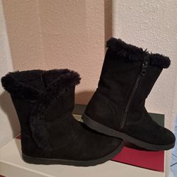 Cat & Jack Winter Boots