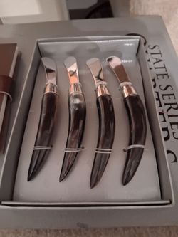 Water buffalo handle knifes