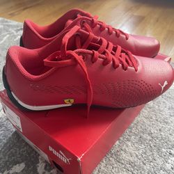 Puma Ferrari Size 4C
