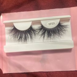 Fluffy Lashes